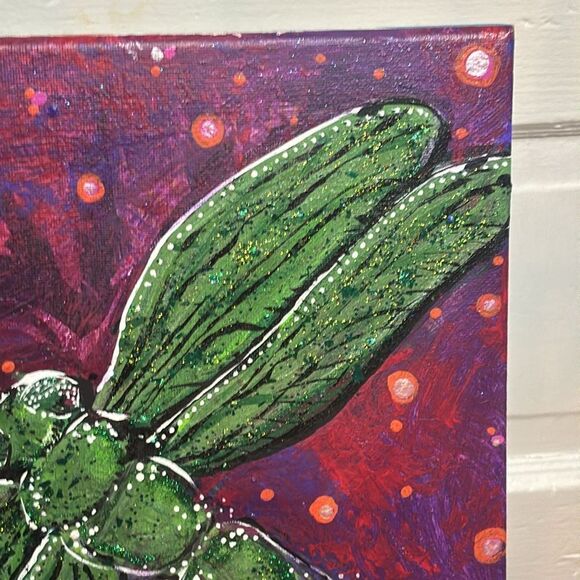 Original Acrylic Painting 12x12 Dragonfly in Vibrant Pink and purple hues - Picture 3 of 6
